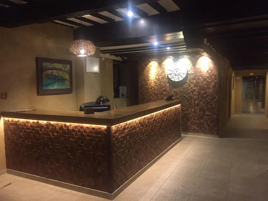 Lobby, Cueva del Fraile, Madrid