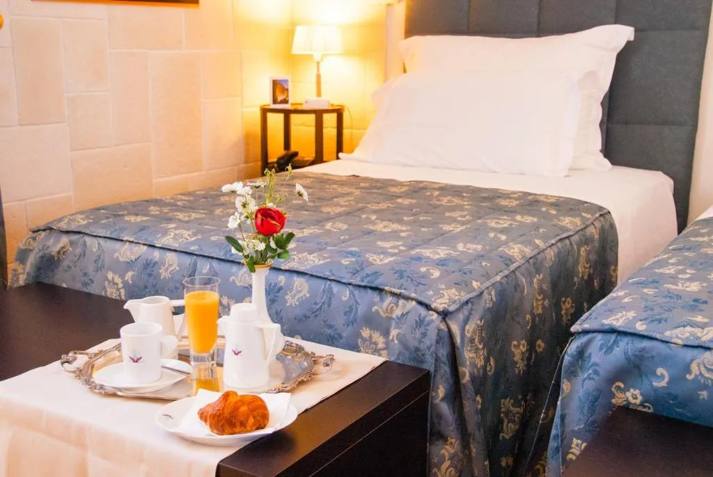 Room, Domus Mariae Benessere, Catania
