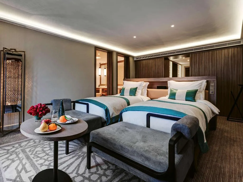 JUNIOR SUITE STANDARD Room, Movenpick Hotel Mansour Eddahbi Marrakech, Marrakech