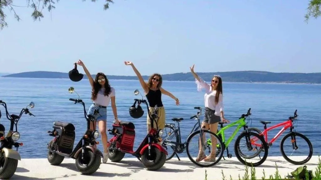 Sports and Entertainment, Guesthouse Varnica, Split