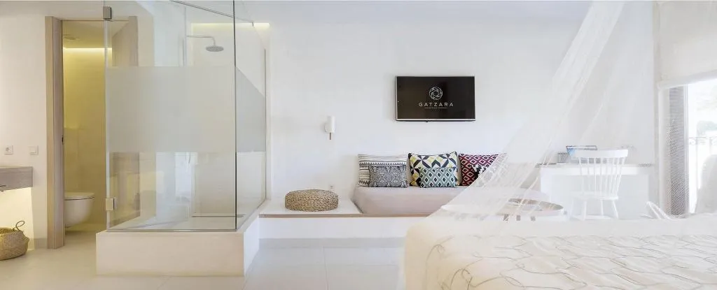 Room, Gatzara Suites Santa Gertrudis, Ibiza