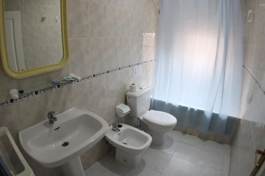 APARTMENT CAPACITY 6 TWO BEDROOMS Room, Marina Internacional, Costa Blanca