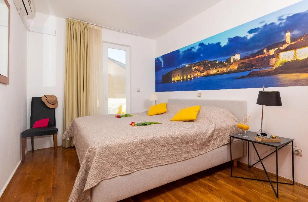 APARTMENT TWO BEDROOMS Room, Villa Erna, Dubrovnik