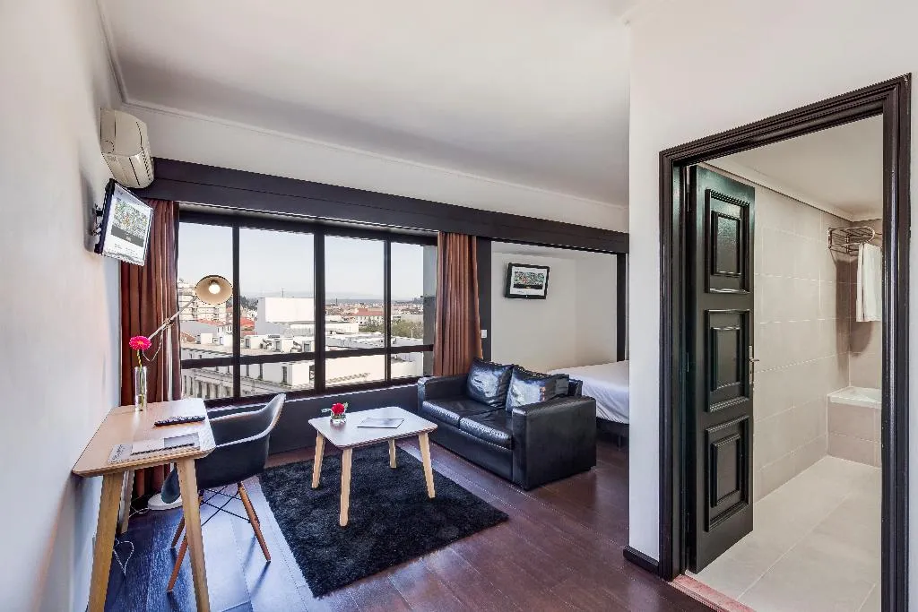 FAMILY ROOM KING SIZE BED Room, Aqua Hotel Ovar, Porto