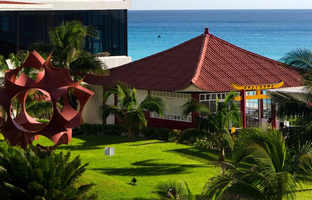 Restaurant, Crown Paradise Club Cancun All Inclusive, Cancun Area