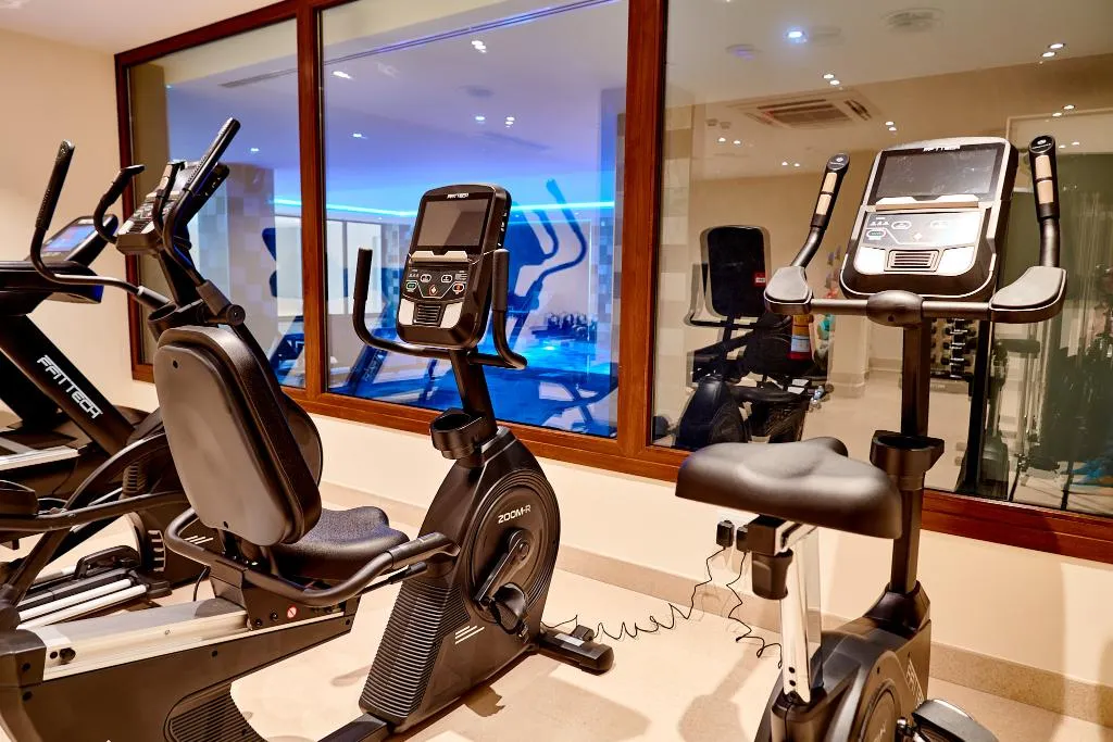 Sports and Entertainment, Apartamentos Ponent, Majorca