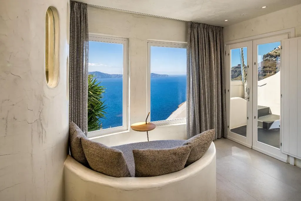 SUITE WITH PRIVATE POOL Room, Athina Luxury Suites, Santorini