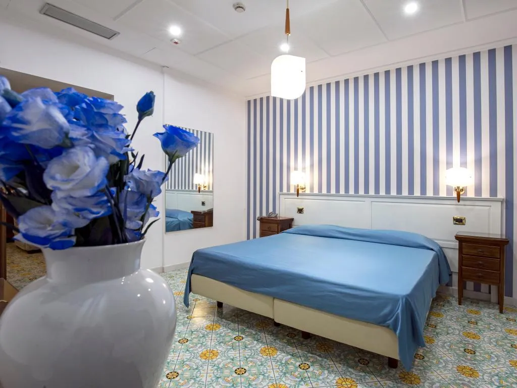 TRIPLE STANDARD Room, La Panoramica Hotel, Naples