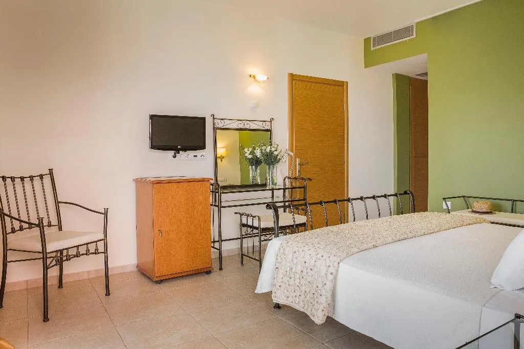 DOUBLE STANDARD Room, Kefalonia Bay Palace by GHH, Kefallinia