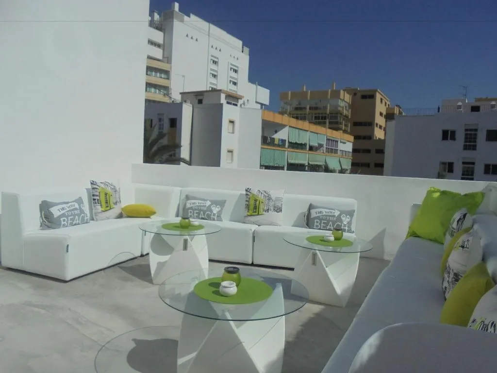 Terrace, Hostal Tak, Costa Del Sol