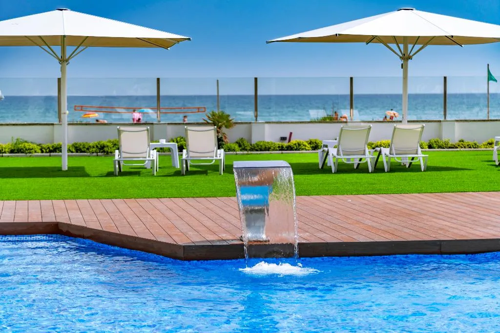 Pool, Playafels, Barcelona