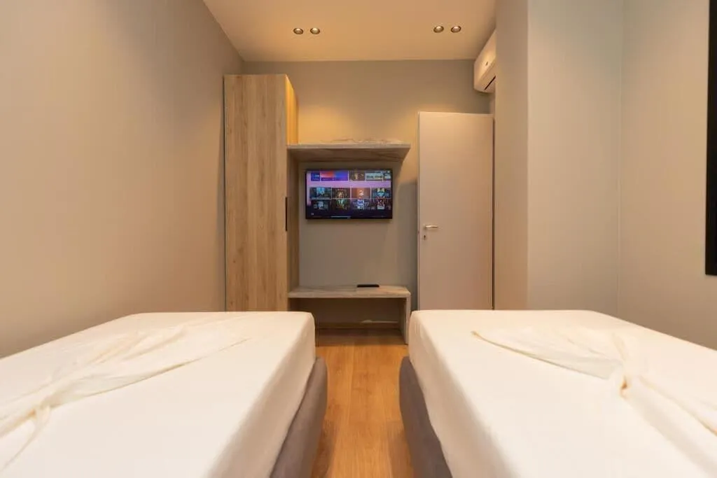 Room, Esbjerg Hotel, Kavaje