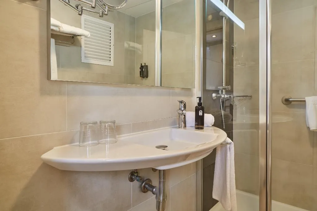 DOUBLE PREMIUM SUPERIOR Room, Invisa Hotel Club Cala Blanca, Ibiza