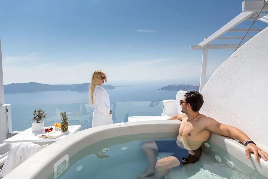Room, Unique Suites, Santorini