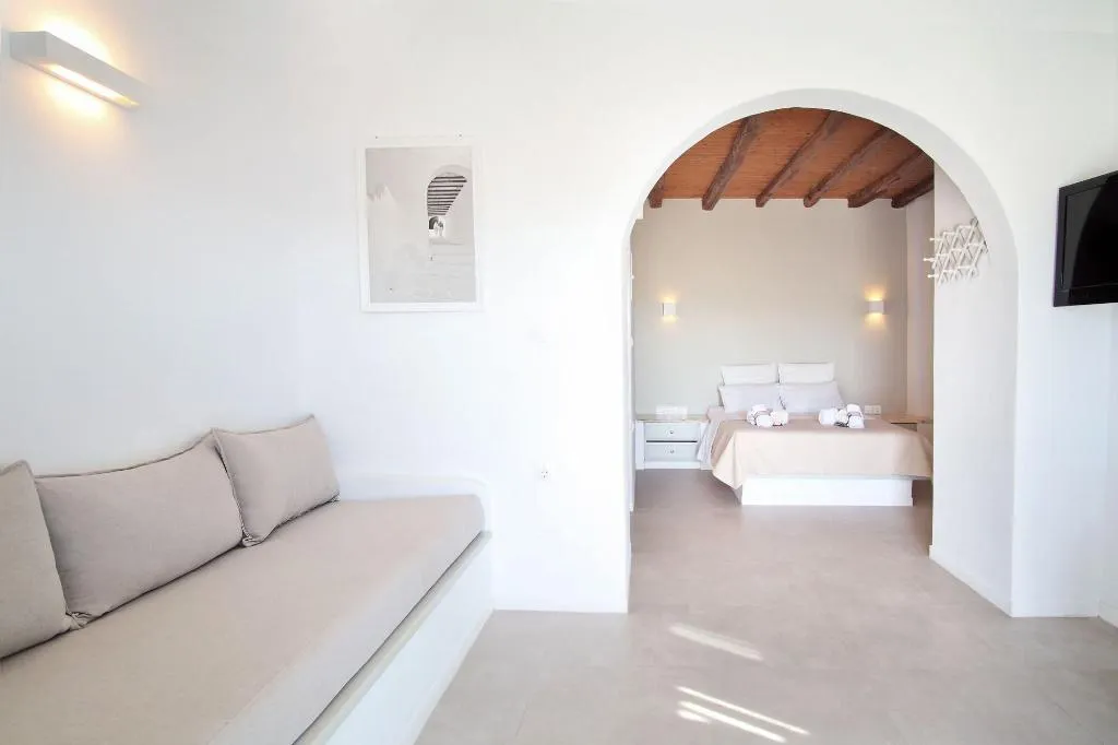 Room, Kritikakis Village Apartments, Santorini