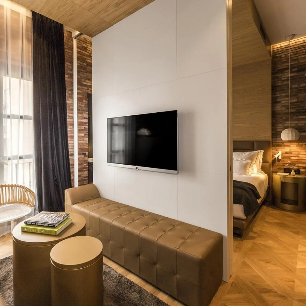 JUNIOR SUITE INNER-KING SIZE BED Room, Monument Hotel, Barcelona