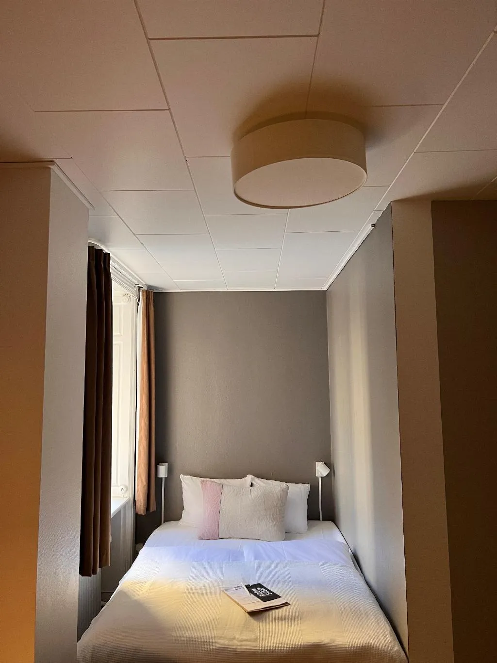 DOUBLE ECONOMY Room, Savoy, Copenhagen