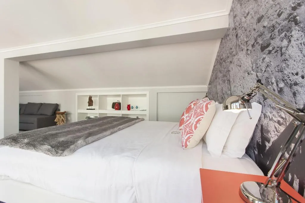 Room, Emporium Lisbon Suites, Lisbon