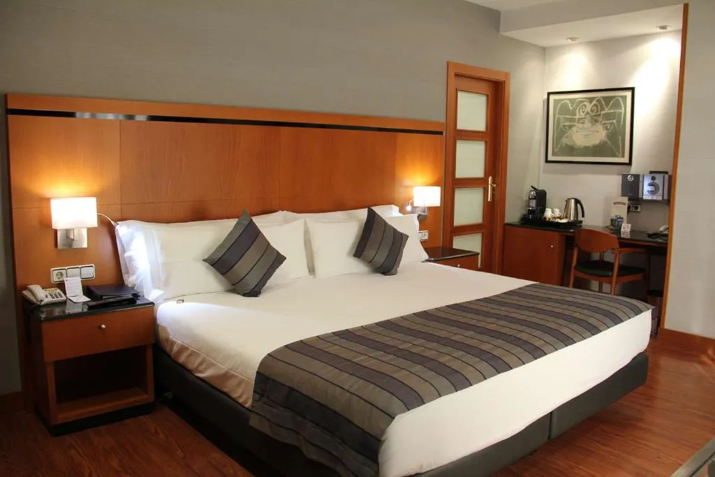 Room, Best Western Premier Hotel Dante, Barcelona