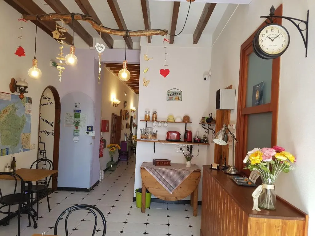 Lobby, Hostal Can Tiu, Majorca