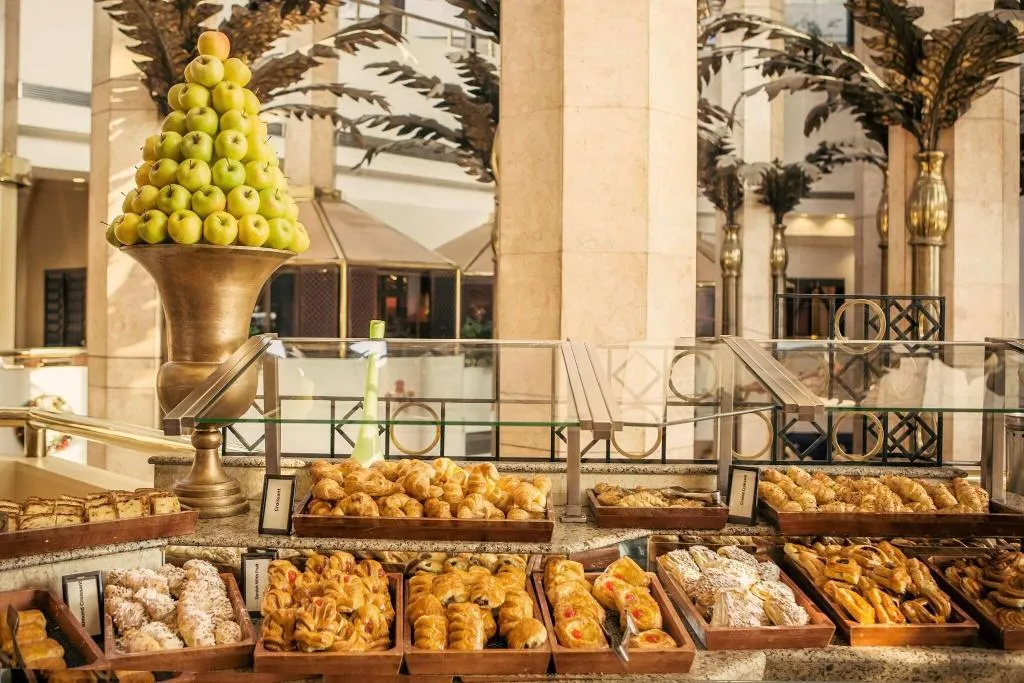 Restaurant, Ramses Hilton, Cairo