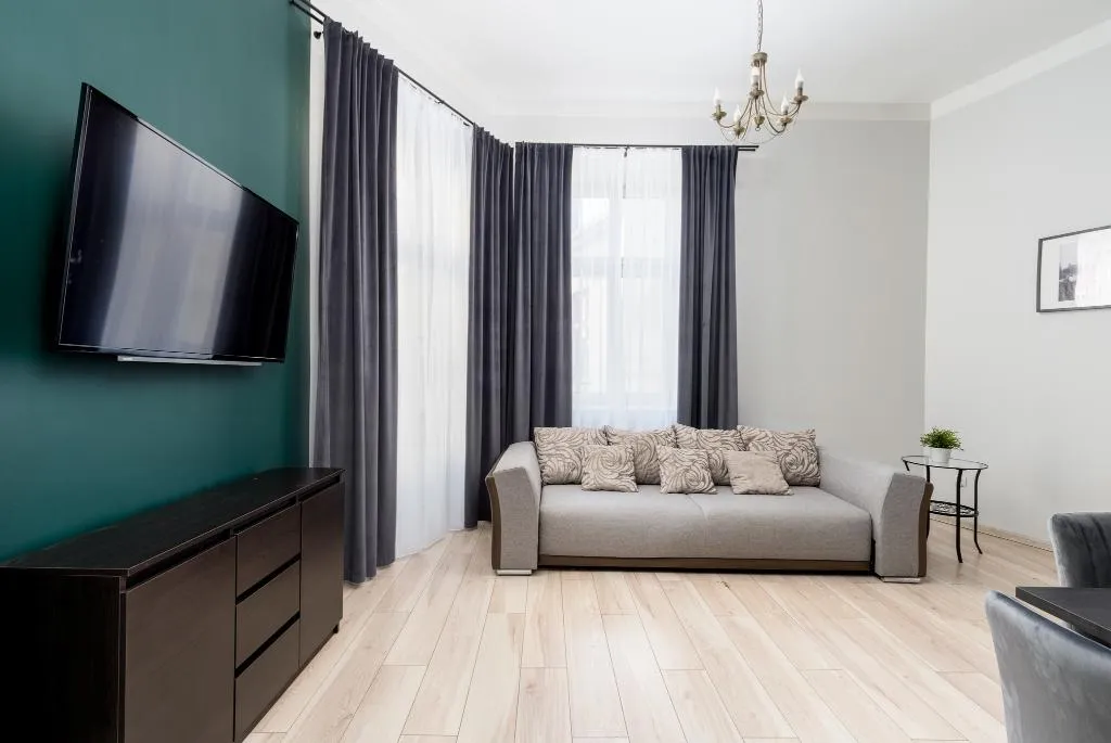 APARTMENT DELUXE WITH BALCONY Room, Erasmus Student Apartments - Krakow Old Town, Krakow