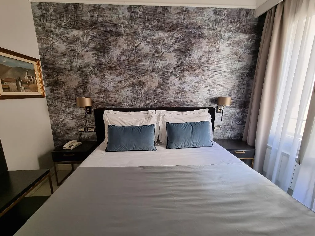 SUITE DELUXE Room, Maxim Axial, Florence