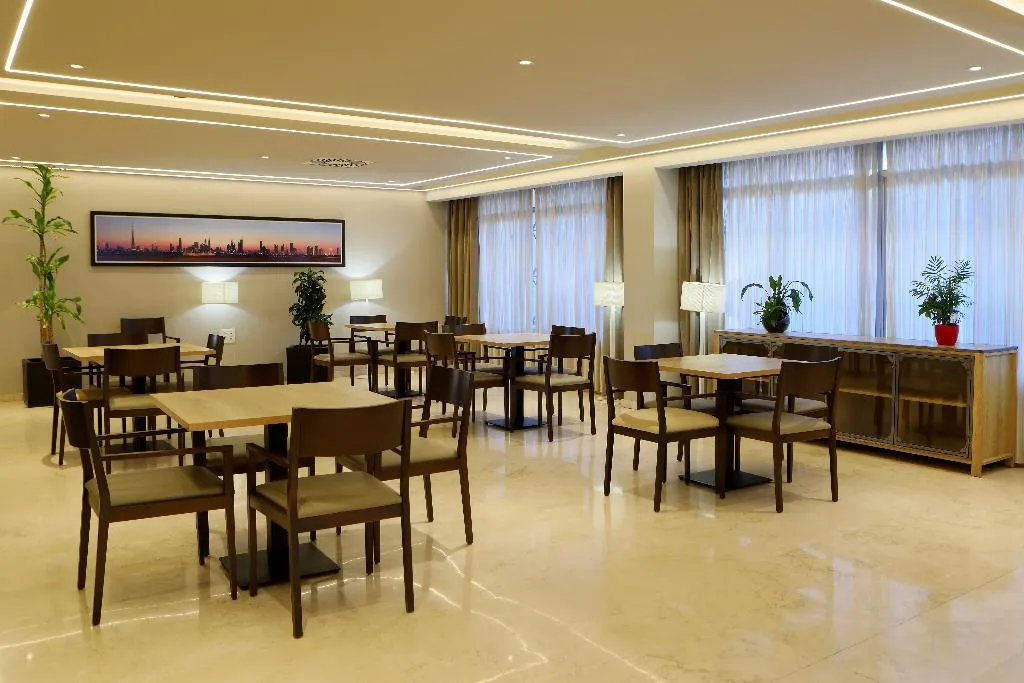 Lobby, PYR Fuengirola, Costa Del Sol