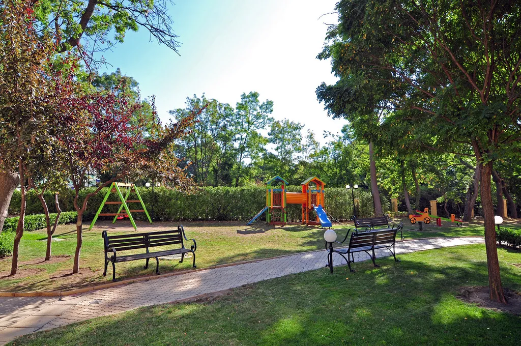 Sports and Entertainment, Paradise Green Park, Varna