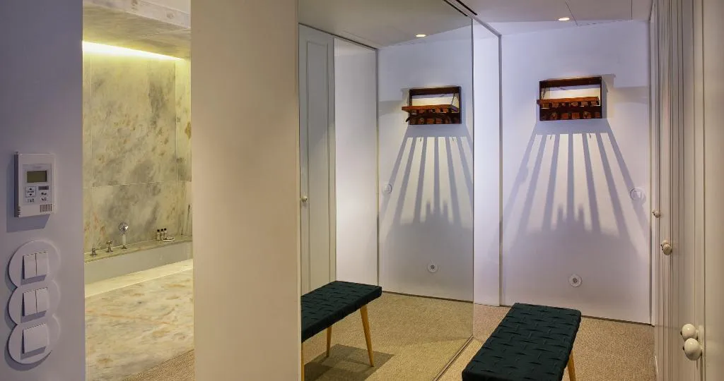 DOUBLE SUPERIOR Room, Lisboa Pessoa Hotel, Lisbon
