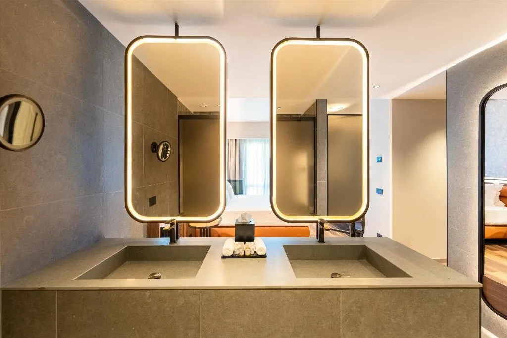 Room, Picciolo Etna Golf Resort & Spa, Curio Collection, Catania