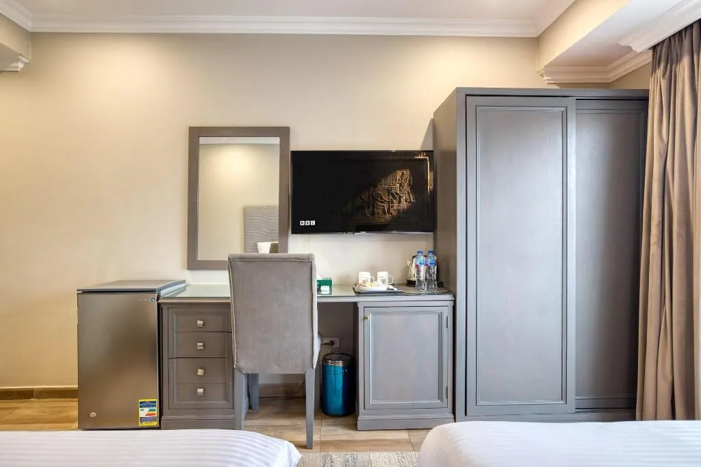 Room, Mamluk Pyramids Hotel, Cairo