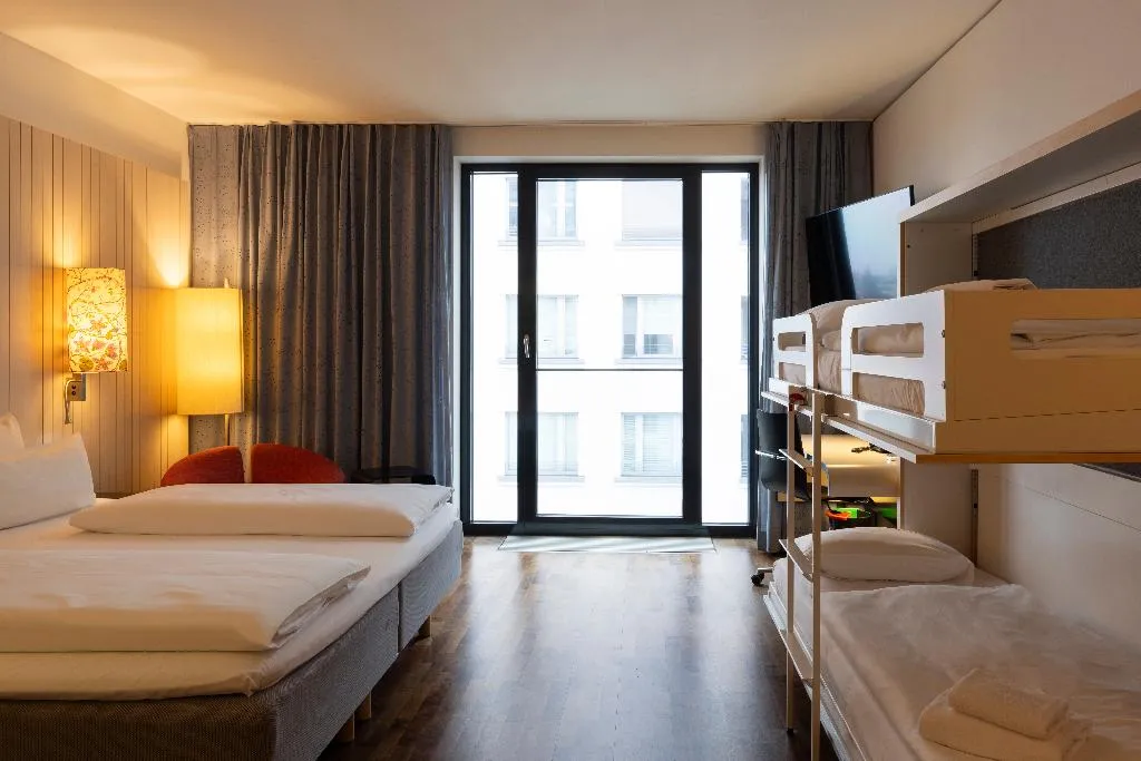 FAMILY ROOM STANDARD Room, Scandic Berlin Potsdamer Platz, Berlin
