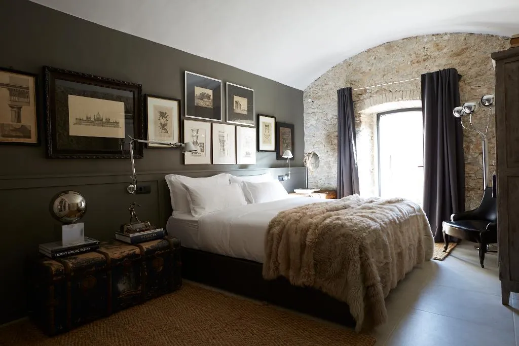 DOUBLE STANDARD Room, Llimona Suites, Costa Brava