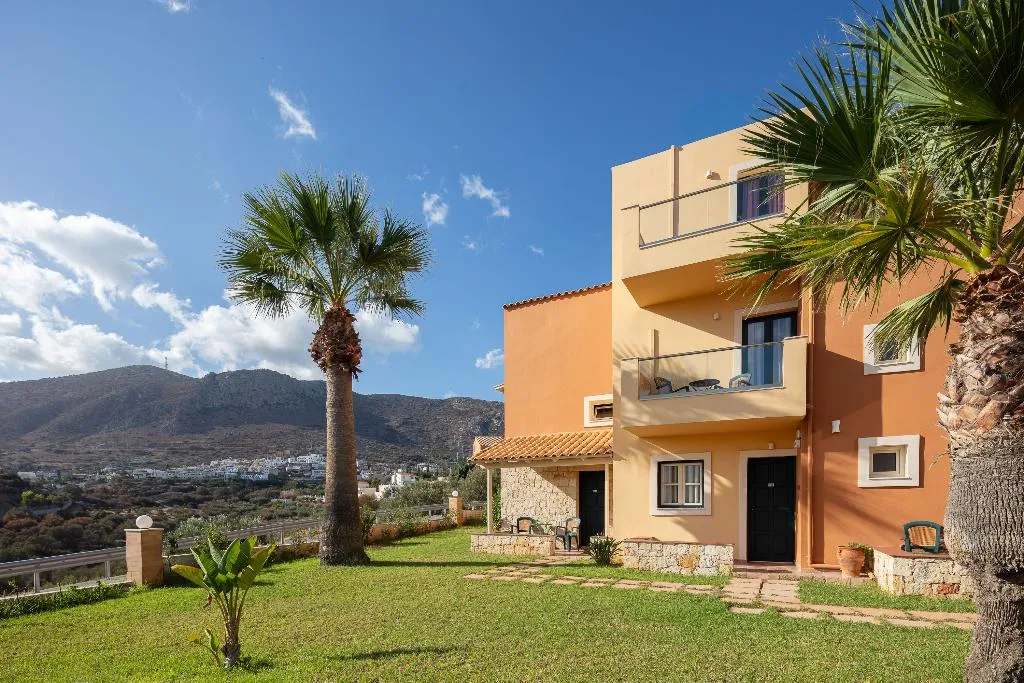 General view, Dia Apts, Crete