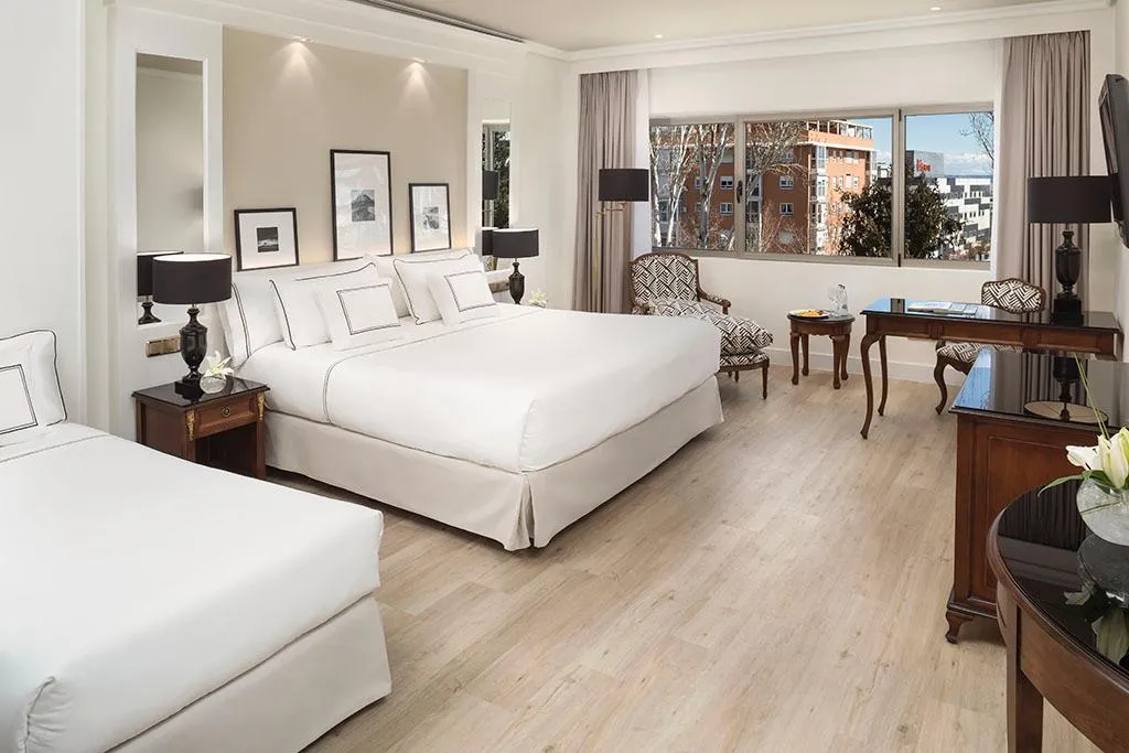 FAMILY ROOM STANDARD Room, Melia Barajas, Madrid