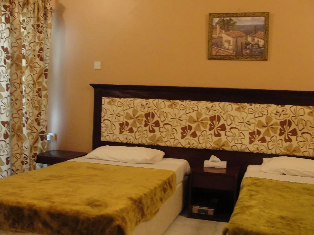 Double or Twin STANDARD Room, Summerland Motel, Dubai