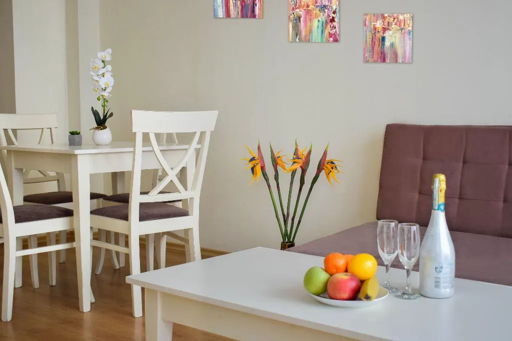 APARTMENT ONE BEDROOM Room, Flores Park, Bourgas