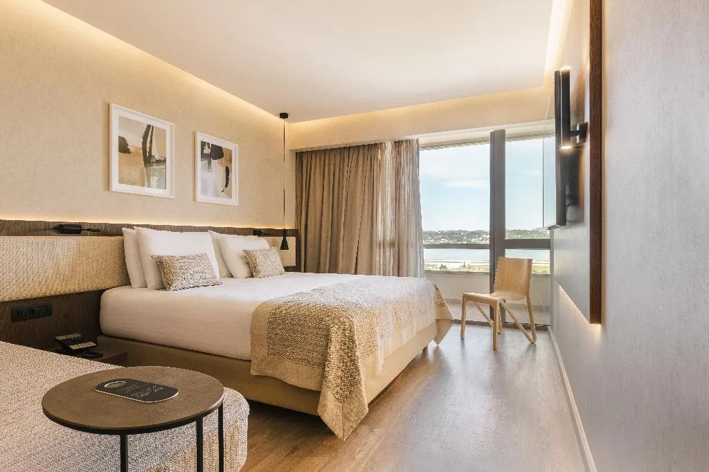 Double or Twin EXECUTIVE Room, Divani Corfu Palace, Corfu
