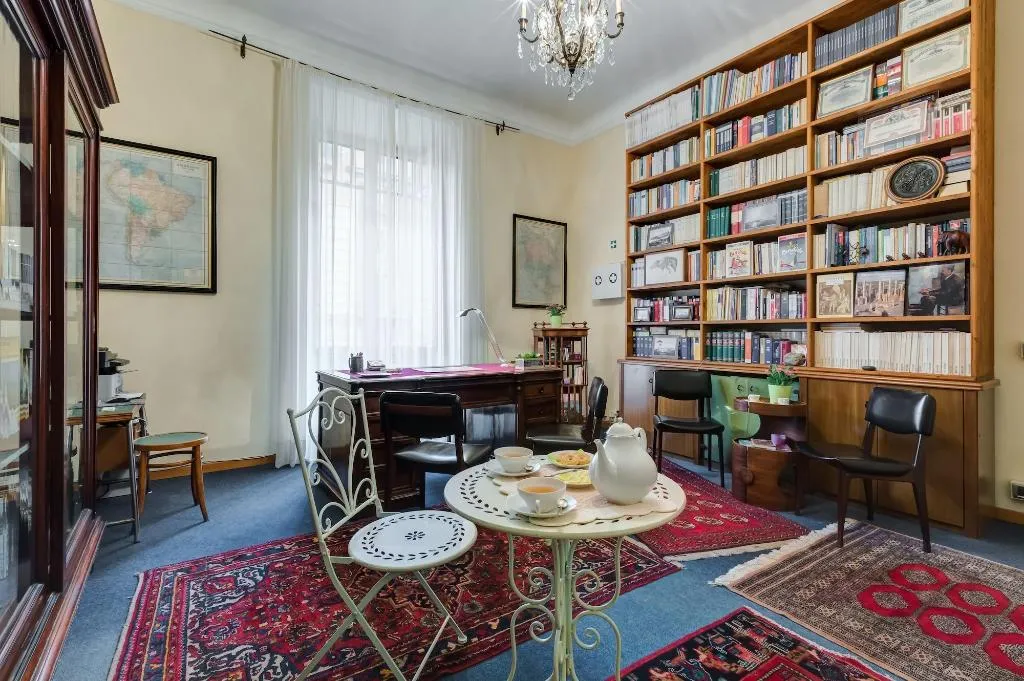 Restaurant, Rome Charming Suites, Naples