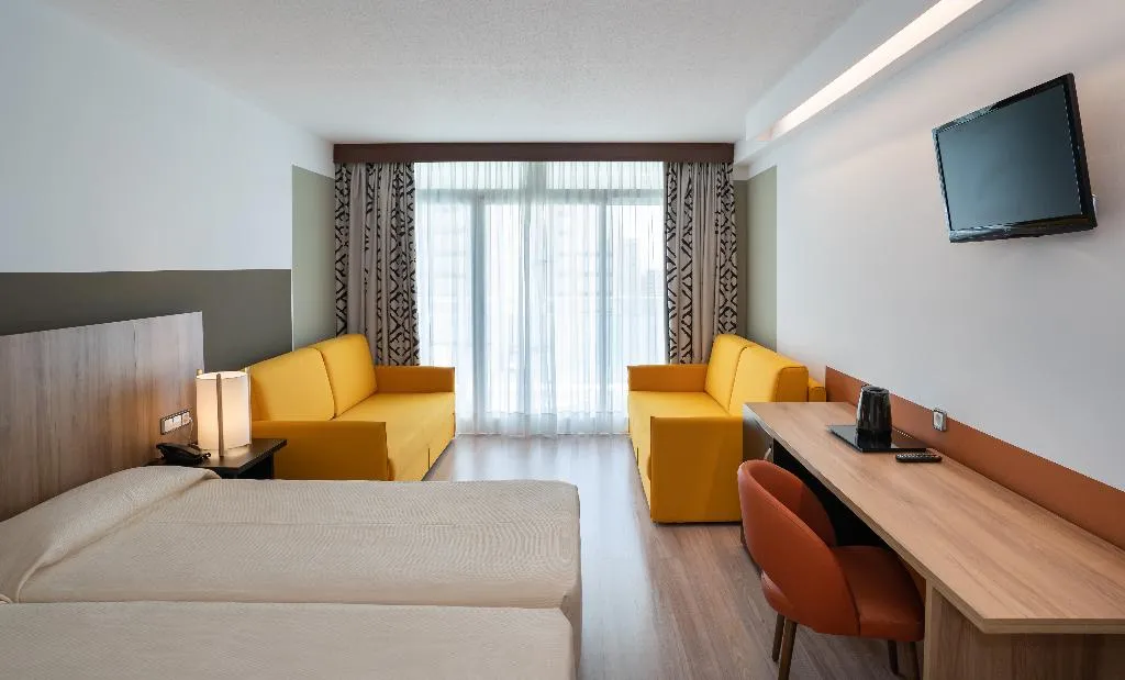 Double or Twin STANDARD Room, Medplaya Hotel Flamingo Oasis, Costa Blanca