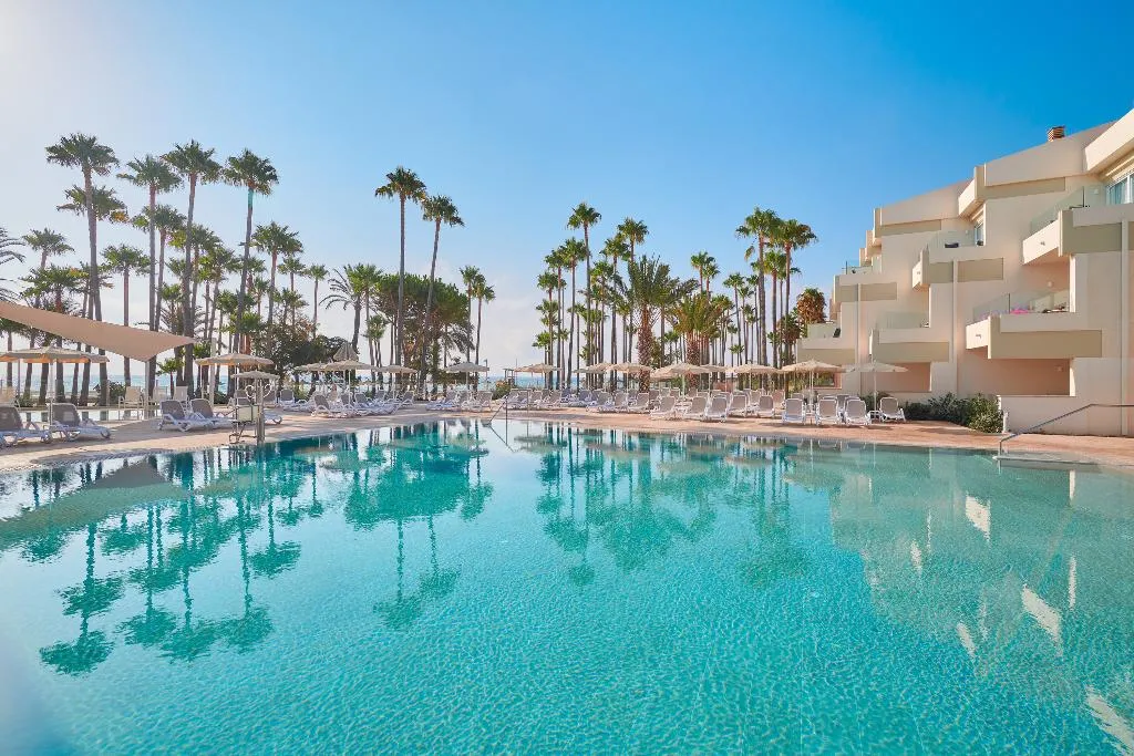 Pool, Hipotels Mediterraneo Club, Majorca