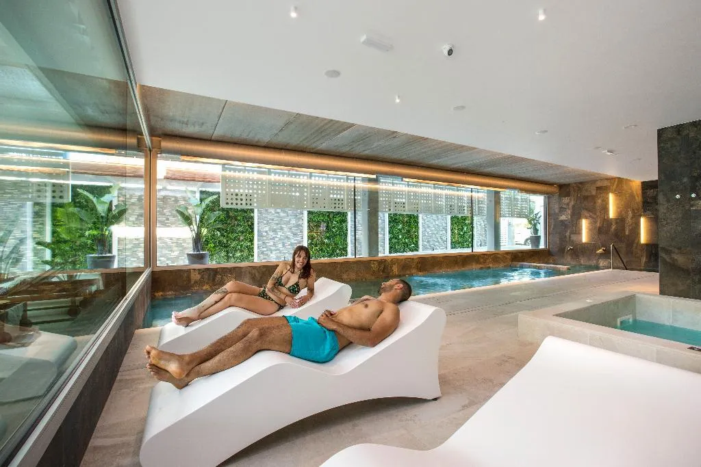 Sports and Entertainment, Sumus Monteplaya, Costa Brava