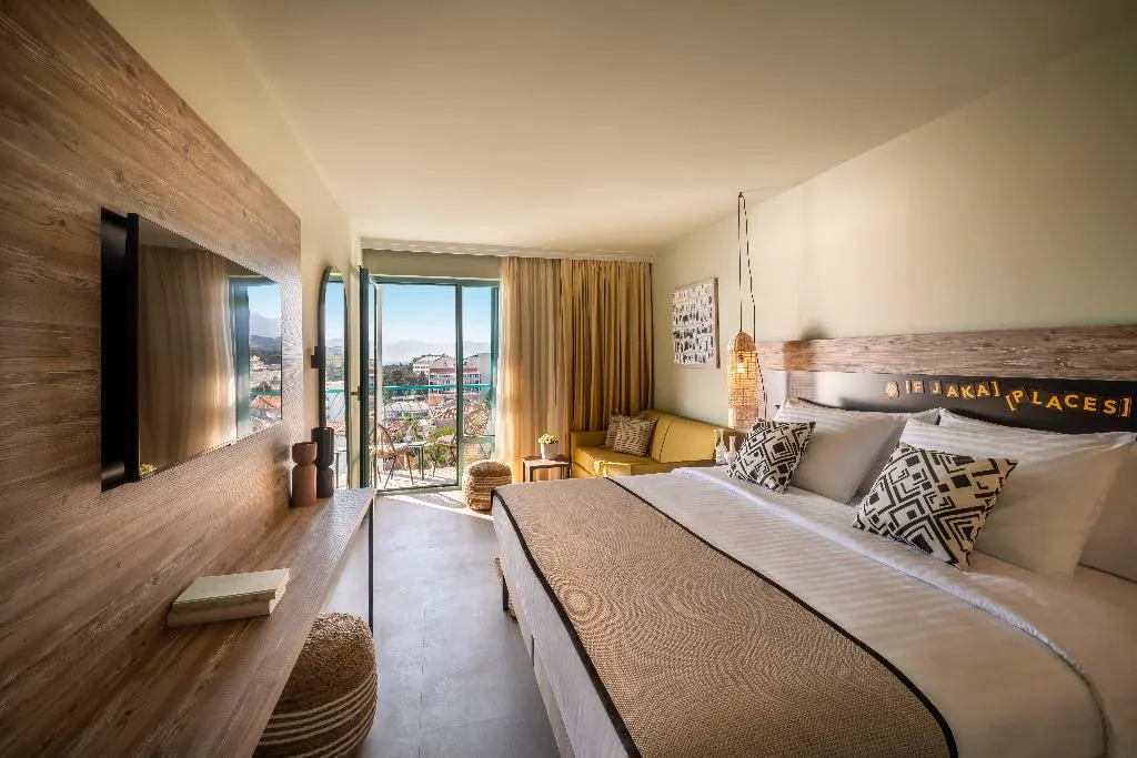 TWIN SUPERIOR WITH BALCONY Room, [PLACES] Dalmacija by Valamar, Split