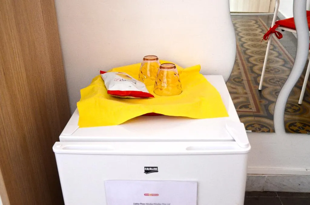 Double or Twin DELUXE ONE BEDROOM Room, B&B Tecla, Naples