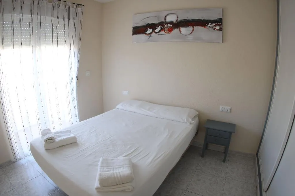 APARTMENT CAPACITY 6 TWO BEDROOMS Room, Marina Internacional, Costa Blanca