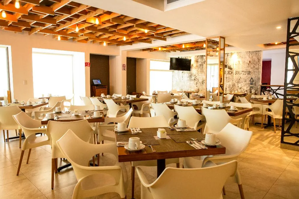 Restaurant, Ambiance Suites Cancun, Cancun Area