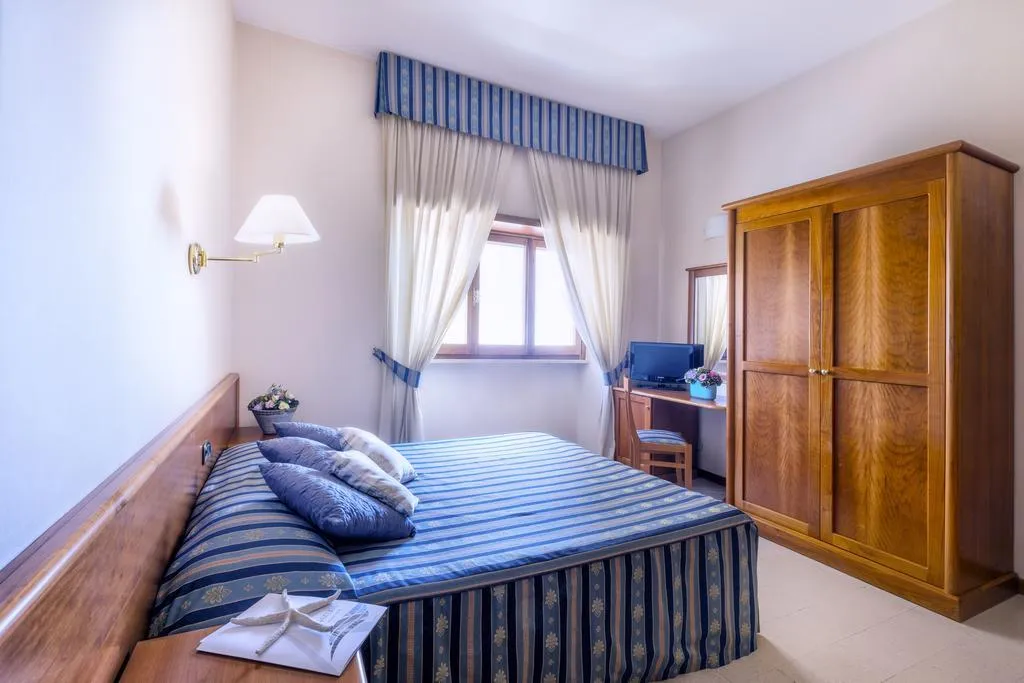 DOUBLE COMFORT Room, Astura Palace, Rome