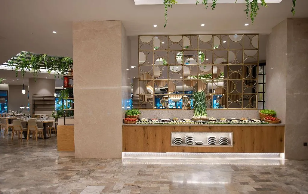 Restaurant, Miramare Beach, Antalya