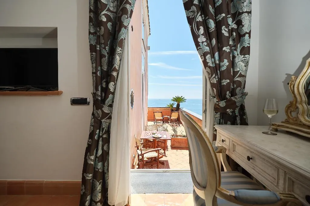 SUITE PREMIER Room, Botanico San Lazzaro, Naples